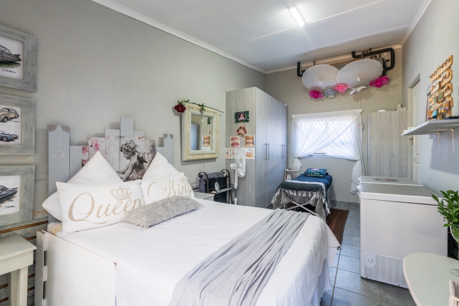 3 Bedroom Property for Sale in Island View Western Cape
